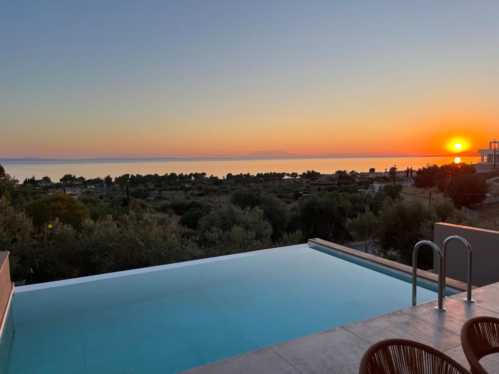 Lithos Villas - Nikiti Halkidiki Zewnętrze zdjęcie
